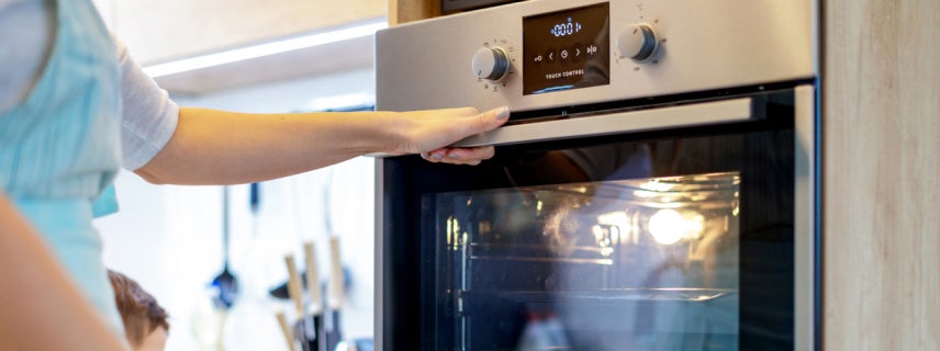 Keep that oven door closed
